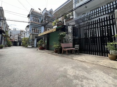 Nhà 3 lầu đường số 51 ngay phạm văn chiêu, p14.dt: 4x20m 2