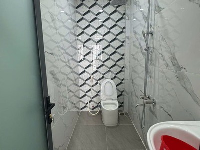 Nhà 3 lầu đường số 51 ngay phạm văn chiêu, p14.dt: 4x20m 4