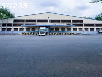 Cần bán nhà xưởng thuộc xã an viễn, trang bom đồng nai. dt: 3500m2 sổ riêng có 300m thổ cư. 3