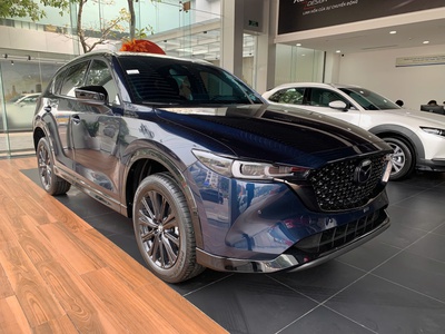 Cần bán CX5 Premium Sport, xanh đen, tồn 2024 0
