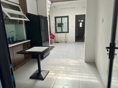 Cần cho thuê nhà mặt phố Thanh Nhàn, Hai Bà Trưng 3