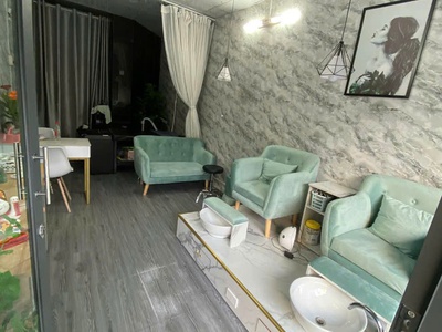 Cần sang tiệm nail- gội . đs 1 , p. 16 , gò vấp 0