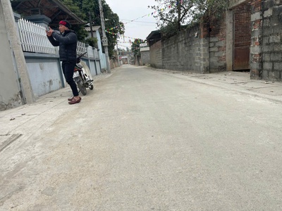 Đất chính chủ - đường thông rộng tại tt hành chính đông yên, quốc oai 3