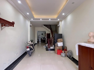 Bán nhà mặt phố ngọc thụy 54/60m2 x 5 tầng, căn góc mặt tiền bề thế, vừa ở kết hợp kinh doanh đa 2