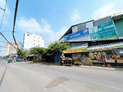 Bán nhà mặt tiền kd ngay sát  hương lộ 2, bình trị đông, bình tân, 1886m2, 3 tầng. 0