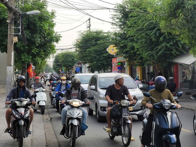 Cho thuê gấp mặt bằng kinh doanh đẹp - nguyễn văn quá, q.12. 35 tr/ tháng 0
