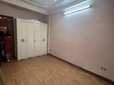 Bán nhà 3 tầng, phố hồ đắc di, ô tô đỗ cửa,gần phố 2