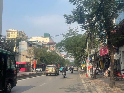 Lạc long quân- tây hồ- nhà đẹp full nội thất ở ngay- sổ đỏ phân lô- chỉ 6.x tỷ. 2