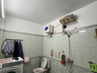 Bán nhà 3.5 tầng ngay Cung thiếu nhi, ph Nguyễn Trãi, TP Hải Dương, 2 ngủ, 2 vs, trung tâm 4