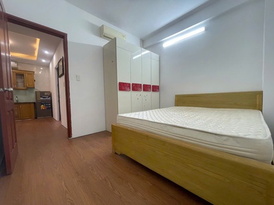 Bán căn hộ CCMN ngõ 402 Mỹ Đình, Nam Từ Liêm 46m, 2 ngủ giá 1.480 tỷ, tặng nội thất 1