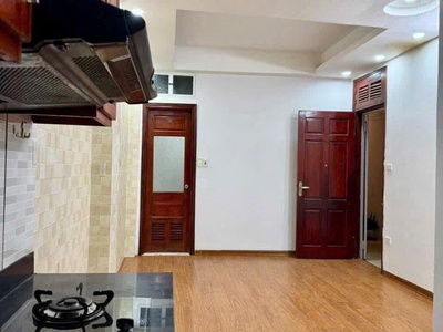 Bán căn hộ CCMN ngõ  73 Hoàng Ngân quận Thanh Xuân 40m giá 1.35 tỷ, ô tô qua nhà 1