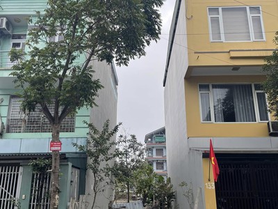 Bán Đất Khu Đấu Nối Vựng Đâng qua Cao Xanh,DT:67.5m2,MT:4.5m.H:TB 0