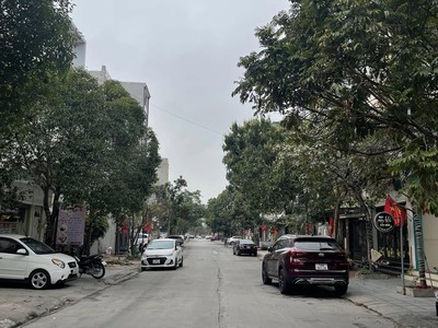 Bán Đất Khu Đấu Nối Vựng Đâng qua Cao Xanh,DT:67.5m2,MT:4.5m.H:TB 1