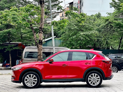 Bán xe Mazda CX5 Premium 2.0AT 2022 màu đỏ. 2