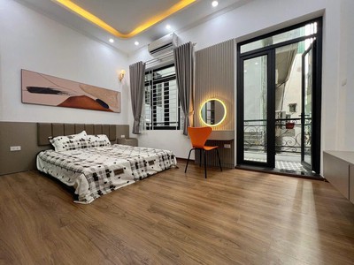 Nhà Tây Hồ mặt tiền to đẹp 5.1M - full nội thất - Sát đường Thanh Niên - Rộng thoáng 2 mặt trước sau 1
