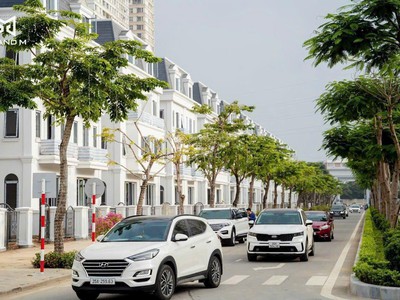 Biệt thự xây sẵn, pháp lý rõ ràng, sổ đỏ lâu dài Vị trí vàng trên trục Lê Quang Đạo kéo dài 1