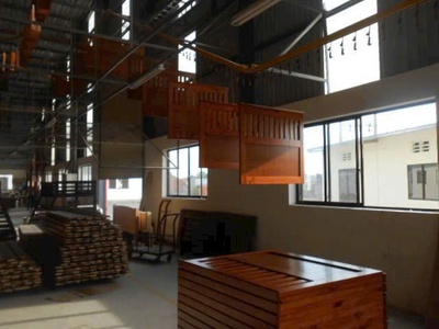 Bán hoặc cho thuê xưởng tân uyên diện tích xưỡng : 6.000 m2 giá cho thuê : 600 tr/tháng 1