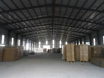 Bán hoặc cho thuê xưởng tân uyên diện tích xưỡng : 6.000 m2 giá cho thuê : 600 tr/tháng 2