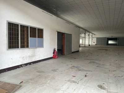 Cho thuê kho xưởng dĩ an bình dương  dt 5000m2  khuôn viên chung rộng rãi . giá thuê 2.8/m2 0