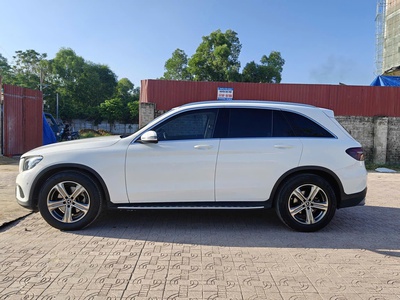 Xe Gia Đình Mercedes GLC 200 - 2019 - Giá : 1.050 Tỷ. 3