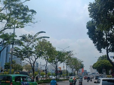 Bán đất tặng nhà xây theo ý thích hxt ngang 4m điện biên phủ 70m2 gần trường đh 9.6 tỷ. 1