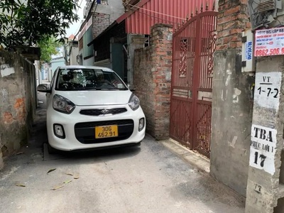 Bán đất kiêu kỵ. 42m2   mt 6m   3,3 tỷ. đường ô tô, sát vin ocean park 1. 2