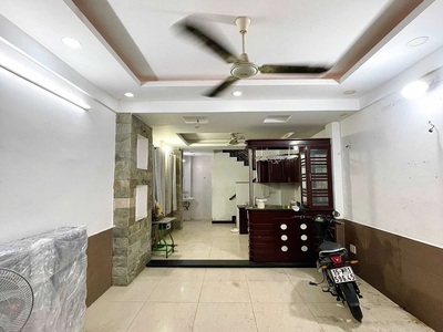 Bán nhà hxh bùi thị xuân, p2, tân bình, 61m2, 4 tầng, 6pn, có dòng tiền 0