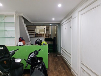 Cho thuê nhà mặt phố 157 phố Yên Lãng 4