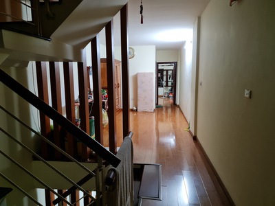 Cho thuê nhà mặt phố 157 phố Yên Lãng 3