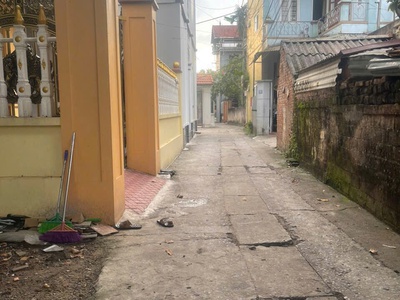 Hàng chính chủ gửi bán lô đất ngay trung tâm phường biên giang- hà đông diện tích 36 m2 chủ thiện 3