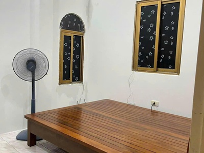 Nhà nguyên căn giá rẻ- chính chủ cho thuê nhà nguyên căn 3 tầng 1 tum tại hai hà trưng , hà nội 3
