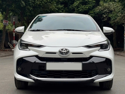 Bán xe Toyota Vios E CVT 2024, số tự động, màu trắng. 0
