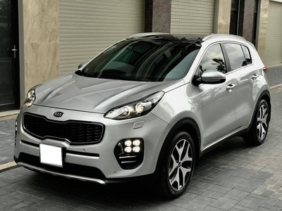 Bán xe Kia Sportage GT-Line sx 2016, số tự động 2.0L, màu trắng. 2