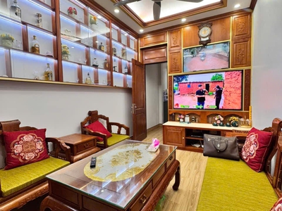 Bán nhà ngõ 189 phố giảng võ 36/42/44m2 x 6 tầng, ngõ thông rộng, 5 phòng ngủ đầy đủ công năng full 0