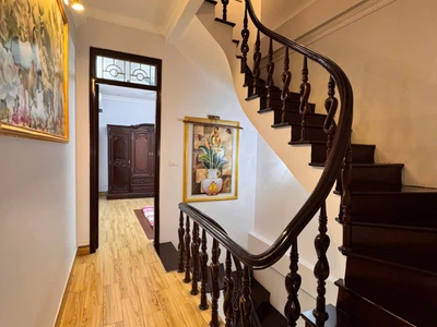 Bán nhà ngõ 189 phố giảng võ 36/42/44m2 x 6 tầng, ngõ thông rộng, 5 phòng ngủ đầy đủ công năng full 3