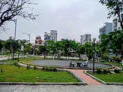 Giám sốc 2 tỷ - bán gấp tòa căn hộ 5 tầng tại phố tây, ngũ hành sơn, đà nẵng, ách biển mỹ khê 500m- 0