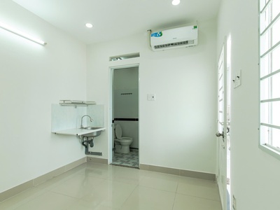 Cho thuê phòng trọ 15m2 gần cầu tân thuận 2 - quận 7 0