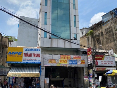 Cho thuê nhà 10-12 Lê Quang Định, Phường 14, Quận Bình Thạnh. 7 Tầng, Dt 717m2 chỉ 70tr 0