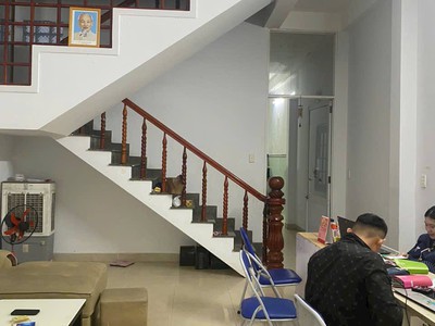 Cần bán nhanh nhà 2 tầng 80m2 MT Bàu Trảng 2 ngay tượng đài mẹ nhu thanh khê 0