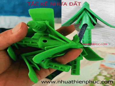 Tắc kê đất dùng níu cây chống ngả nghiêng cây trồng vào mùa mưa bão. 0