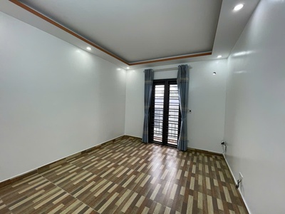 Bán nhà riêng 45mx 4 tầng Phương Lưu Vạn Mỹ. Giá rẻ 2