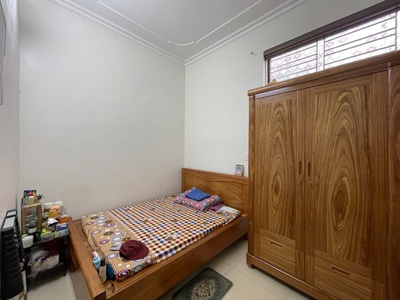 Bán nhà 98mx 3 tầng riêng độc lập ngõ 282 Đà Nẵng có gara. Giá rẻ 5