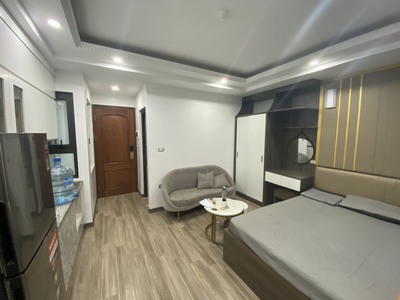Cho thuê Căn Chung cư mini tại ngõ 193 Trích Sài, Bưởi, Tây Hồ. Ngõ rộng sát mặt hồ. Chỉ 6tr 1
