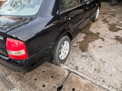 Bán xe MAZDA 323 sản xuất năm 2002 4