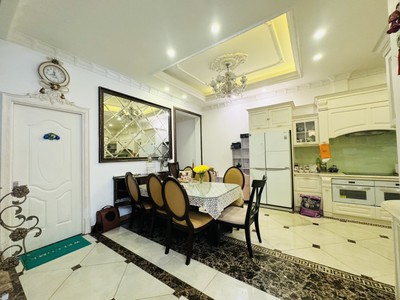 8x18,5m khu biệt thự tấn trường - p phú thuận q7 - 4 tầng cực đẹp - giá 25.9 tỷ 2