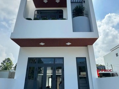 Nhà sổ riêng ngay trung tâm TP Tân Uyên , Bình Dương 0