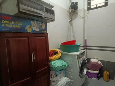 Lô góc Lạc Long Quân 9 TỶ 50m 5 Tầng MT4.5m Cách ô tô 15m Nhà mới ở ngay. 5