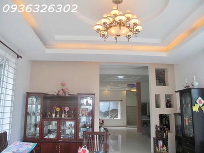 Nhà mặt tiền trần văn mười hóc môn 280m2 ngang khủng 10m 2