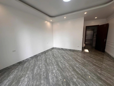 Bán nhà 5.5 Tầng gần Big C,Cột 5,P.Hồng Hải. DT:45m2 Có Thang Máy 2