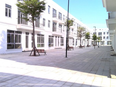 Bán lk hud mê linh ,kinh doanh siêu đỉnh,ân hạn gốc 5 năm 3